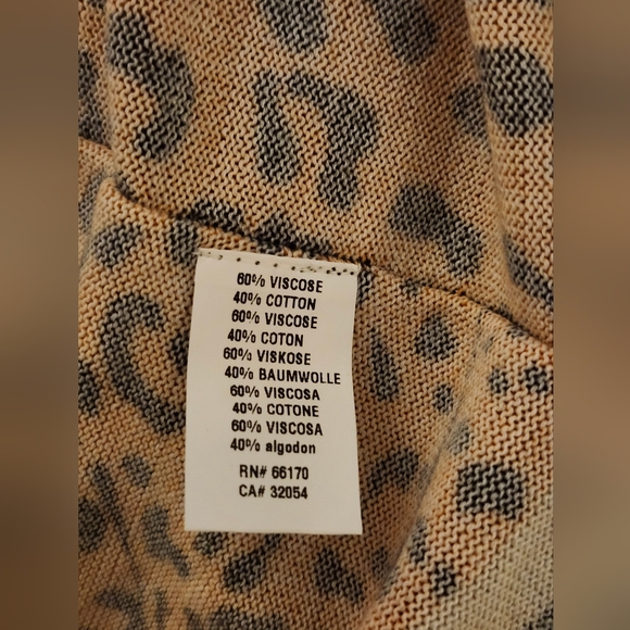 New Conditions Apply Anthropologie Leopard Sweater Poncho Pullover XS/S - Picture 7 of 7